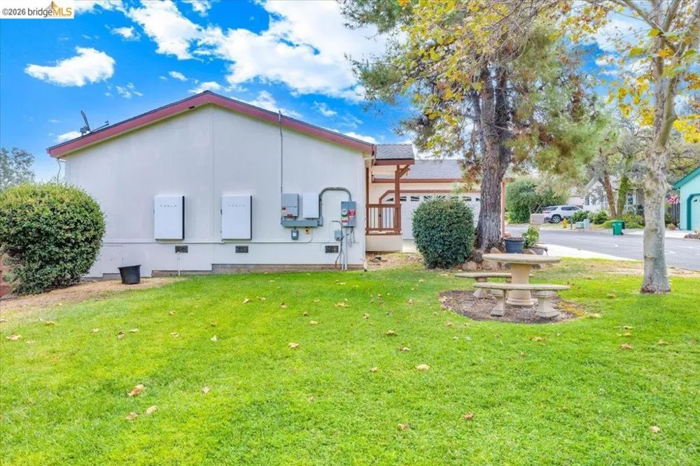 16992 Clouds Rest Rd Soulsbyville, CA 95372