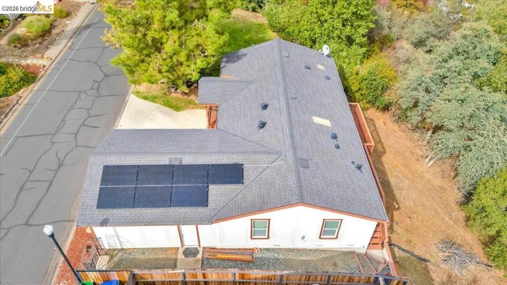 16992 Clouds Rest Rd Soulsbyville, CA 95372