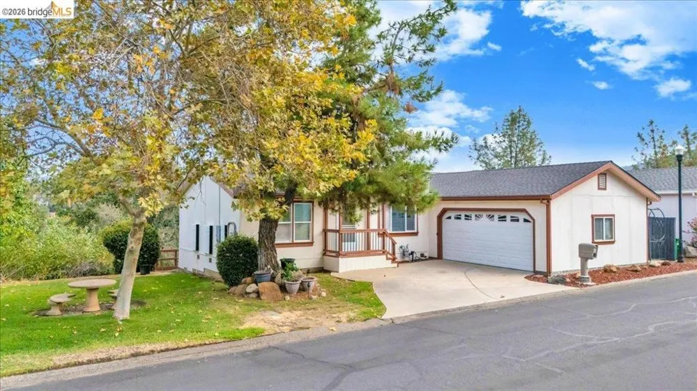 16992 Clouds Rest Rd Soulsbyville, CA 95372