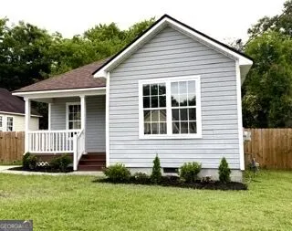 2125 Cedar AVE Macon, GA 31204