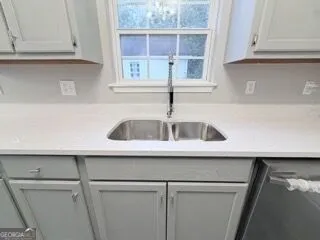 2125 Cedar AVE Macon, GA 31204
