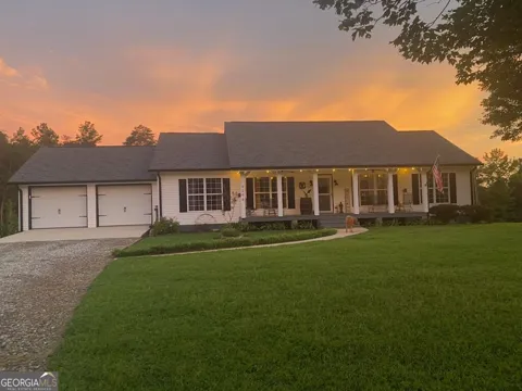 4264 Highway 105