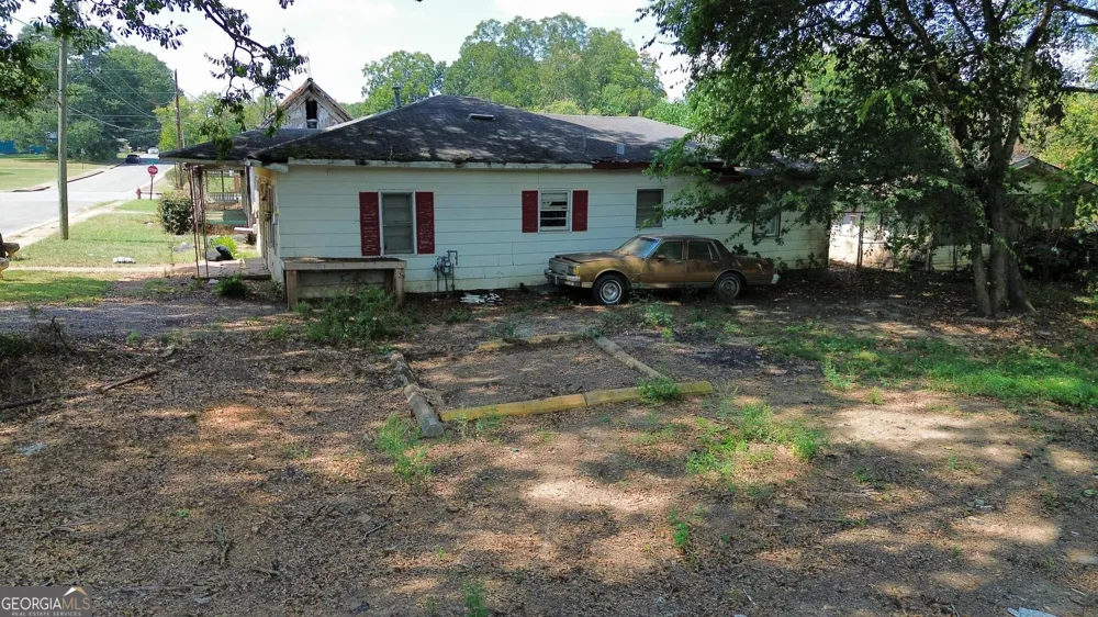 833 Cleo ST Cedartown, GA 30125