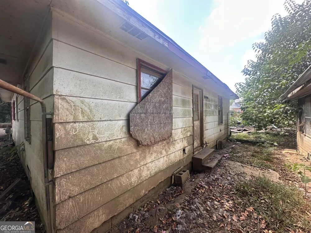 833 Cleo ST Cedartown, GA 30125