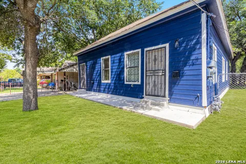 127 DIMMIT ST Unit 2