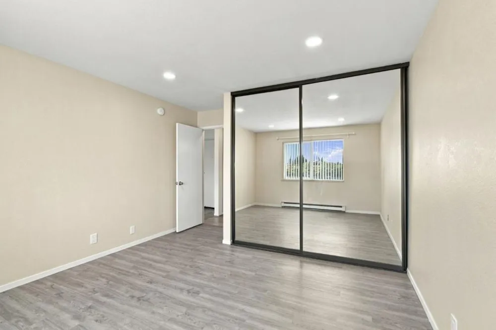 480 E Okeefe Street #305 East Palo Alto, CA 94303