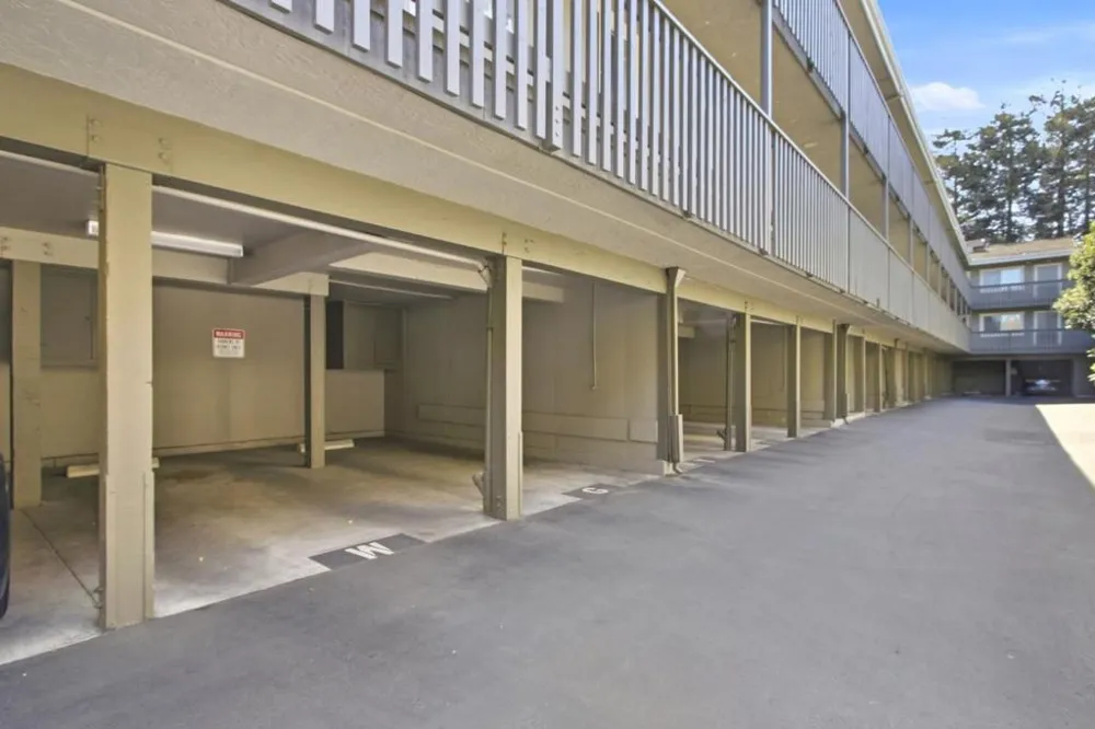 480 E Okeefe Street #305 East Palo Alto, CA 94303