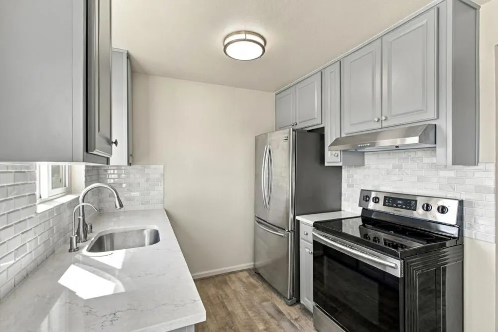 480 E Okeefe Street #305 East Palo Alto, CA 94303
