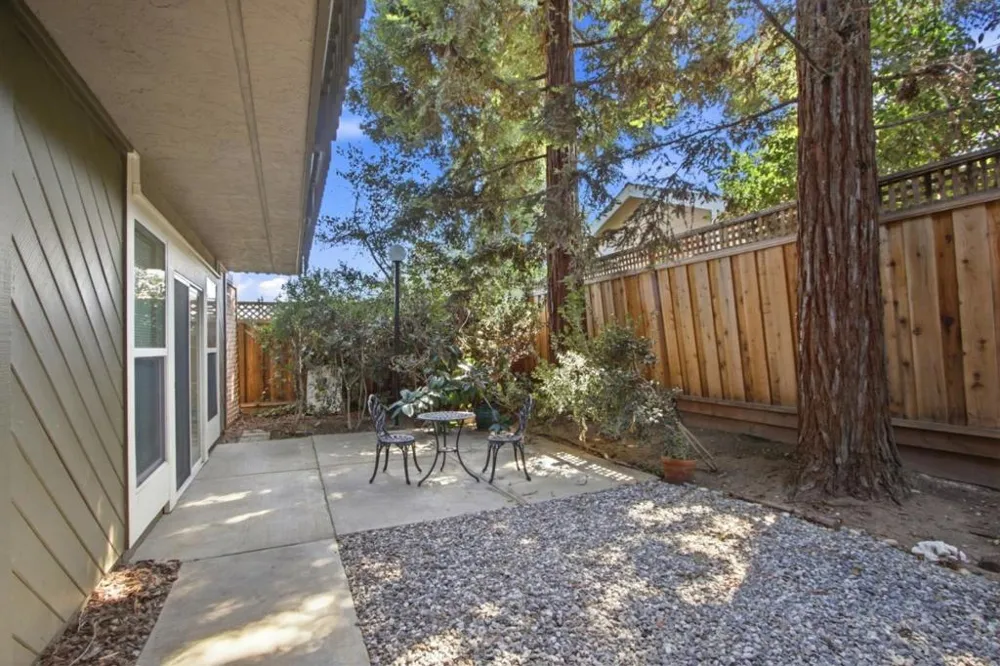 480 E Okeefe Street #305 East Palo Alto, CA 94303