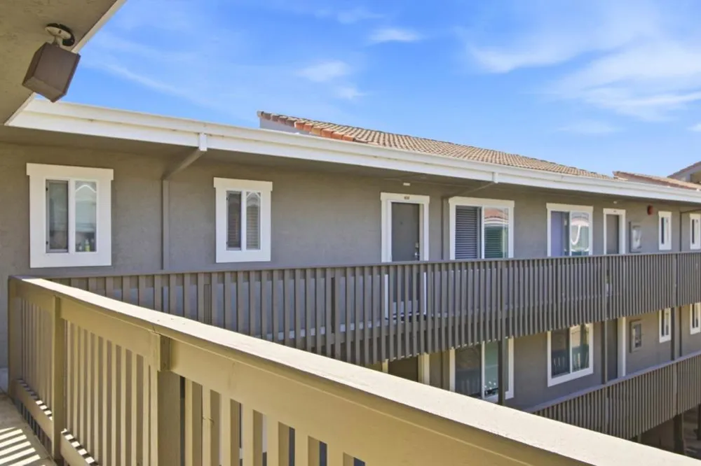 480 E Okeefe Street #305 East Palo Alto, CA 94303
