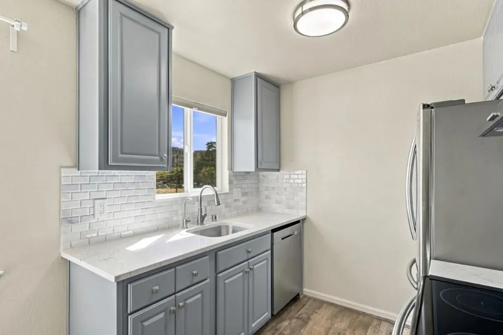 480 E Okeefe Street #305 East Palo Alto, CA 94303