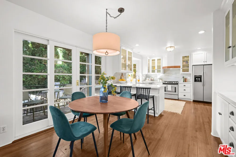 10323 Dunkirk Avenue Los Angeles, CA 90025