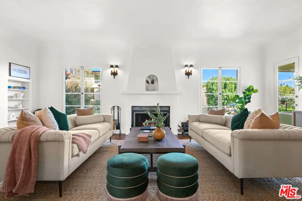 10323 Dunkirk Avenue Los Angeles, CA 90025