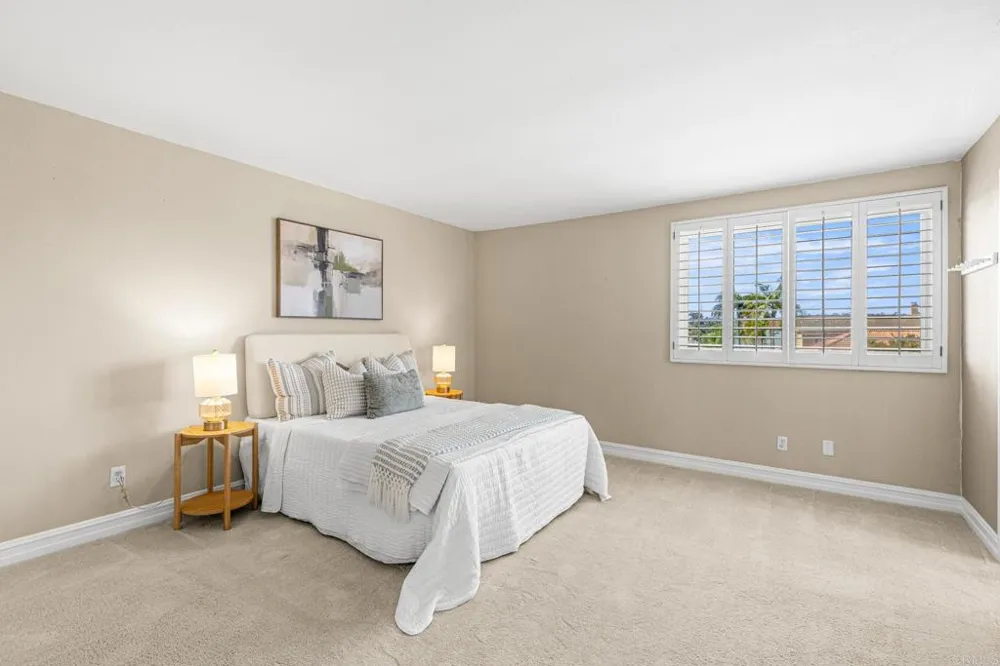 2606 Sombrosa Street Carlsbad, CA 92009