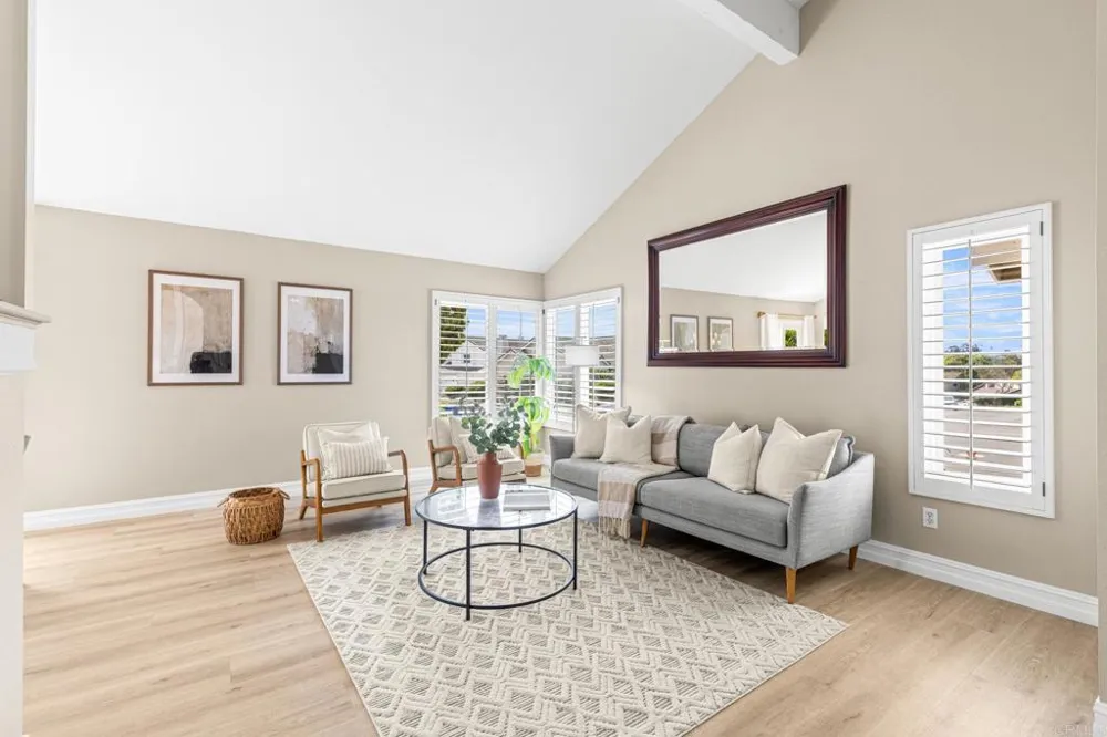 2606 Sombrosa Street Carlsbad, CA 92009