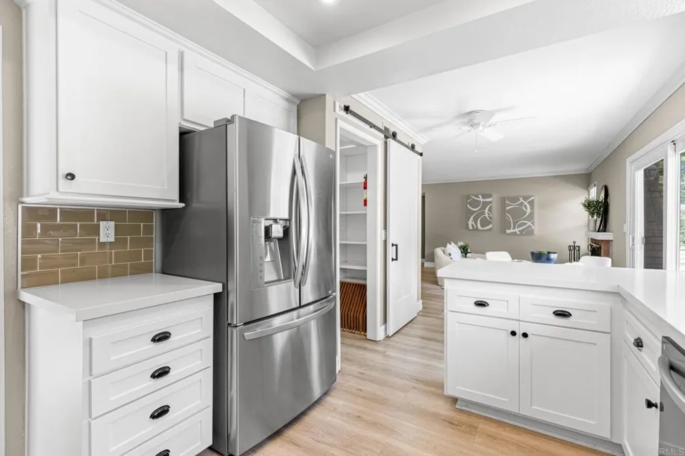 2606 Sombrosa Street Carlsbad, CA 92009
