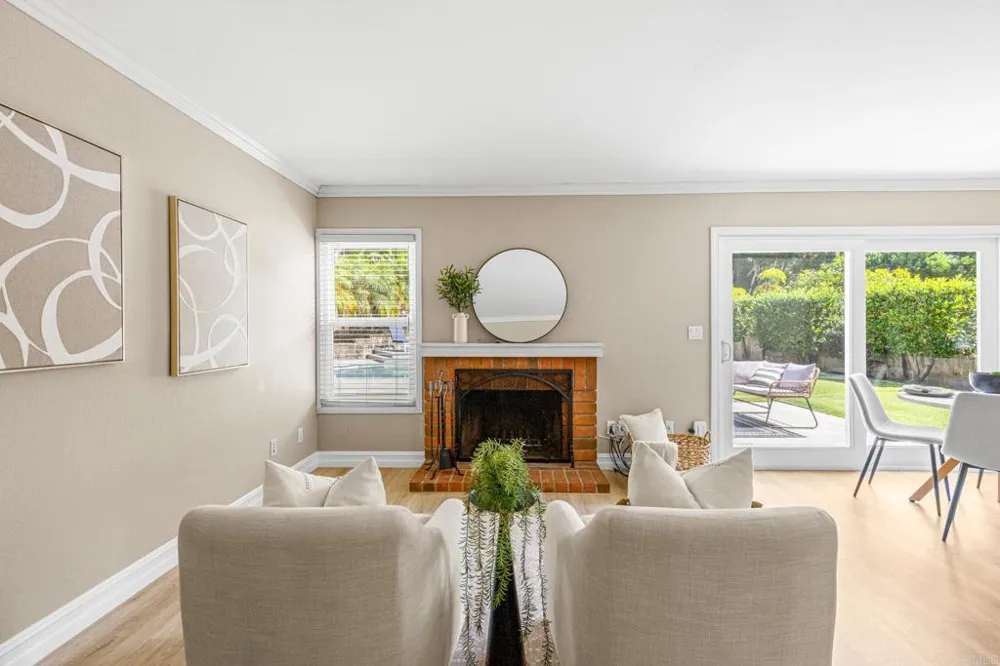 2606 Sombrosa Street Carlsbad, CA 92009