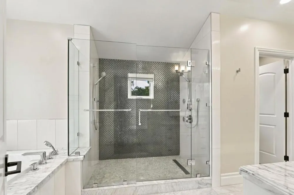 3878 Magnolia Drive Palo Alto, CA 94306