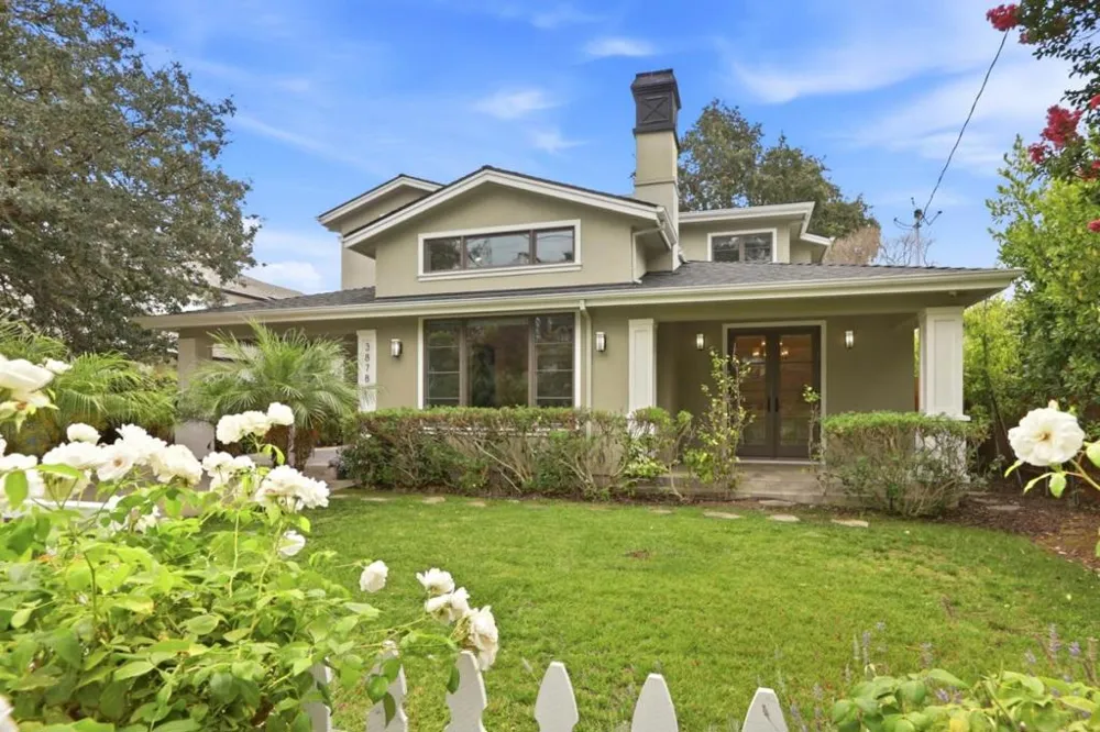 3878 Magnolia Drive Palo Alto, CA 94306