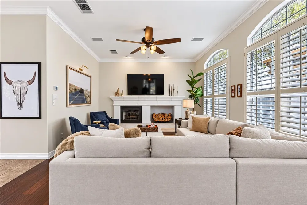 3817 Gaines Court Austin, TX 78735