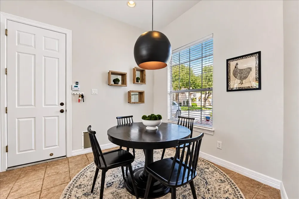 3817 Gaines Court Austin, TX 78735