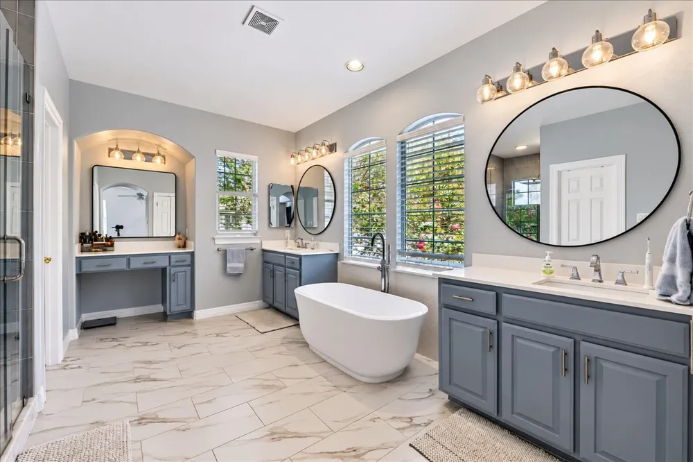 3817 Gaines Court Austin, TX 78735