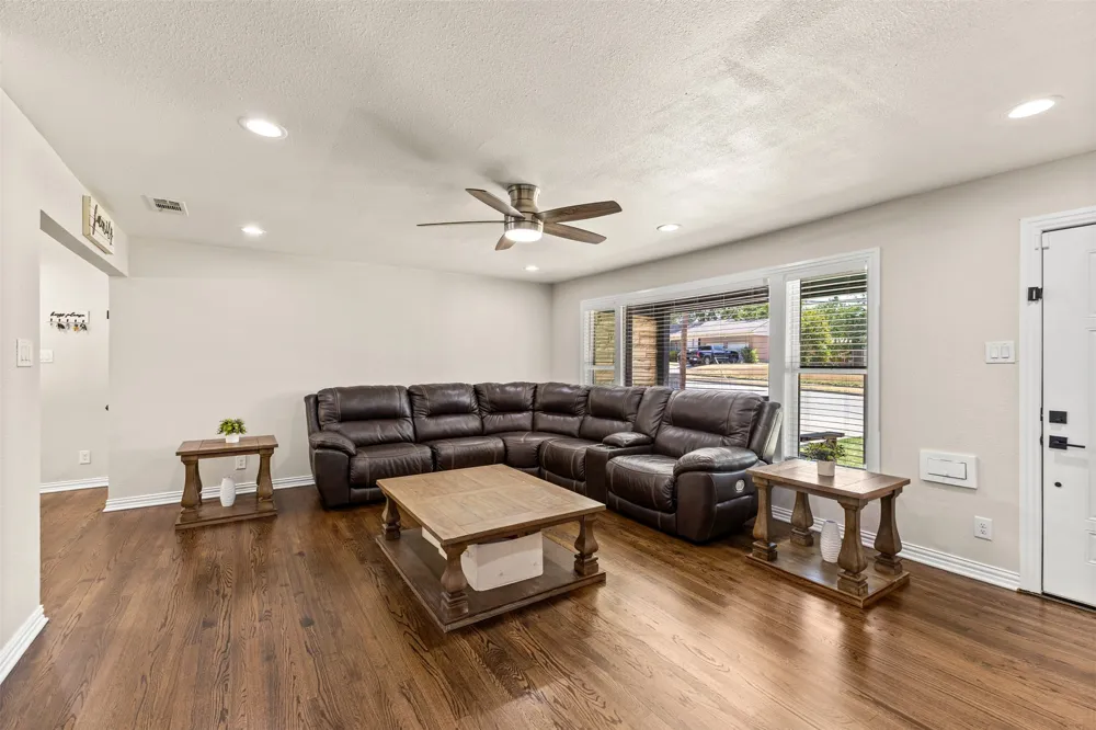 3315 Tooms Street Dallas, TX 75227