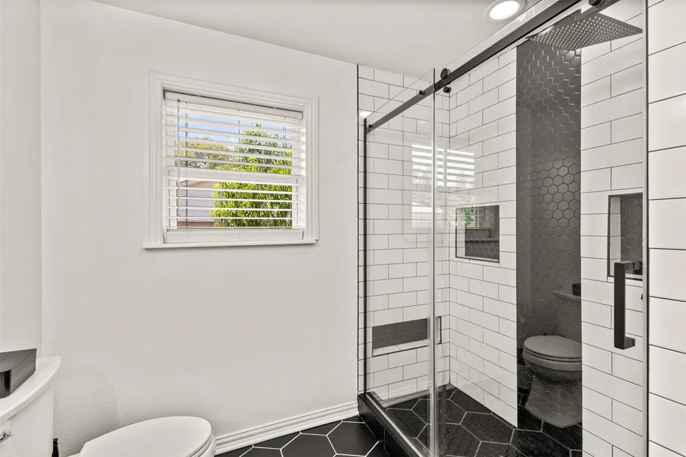 3315 Tooms Street Dallas, TX 75227