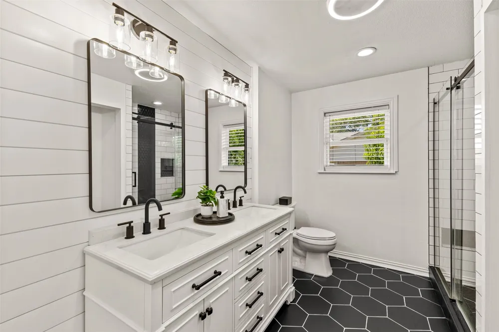 3315 Tooms Street Dallas, TX 75227