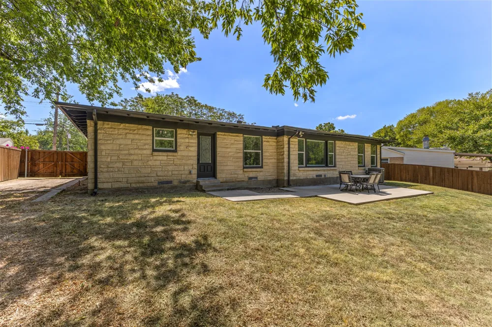 3315 Tooms Street Dallas, TX 75227