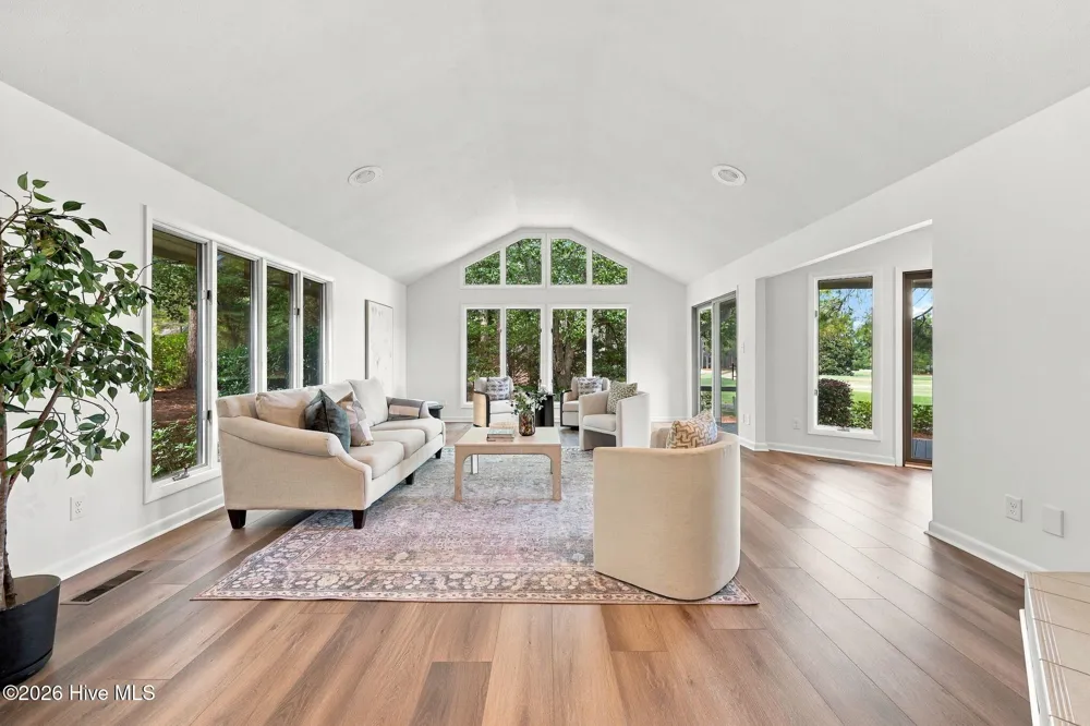 25 Lake Hills Road Pinehurst, NC 28374