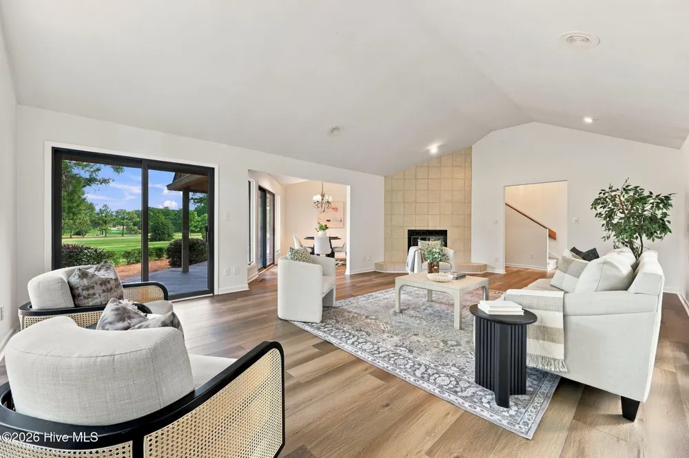25 Lake Hills Road Pinehurst, NC 28374
