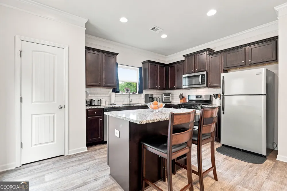 1069 Belmont Park DR Commerce, GA 30529