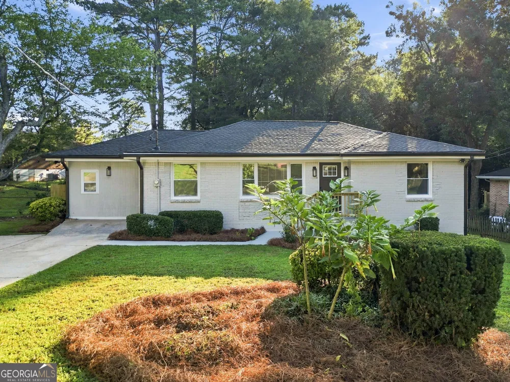 2162 Holly Hill Drive Decatur, GA 30032