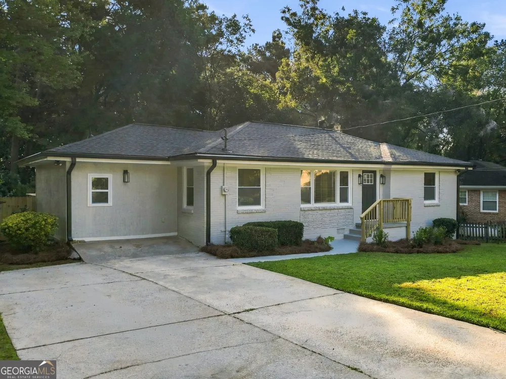 2162 Holly Hill Drive Decatur, GA 30032