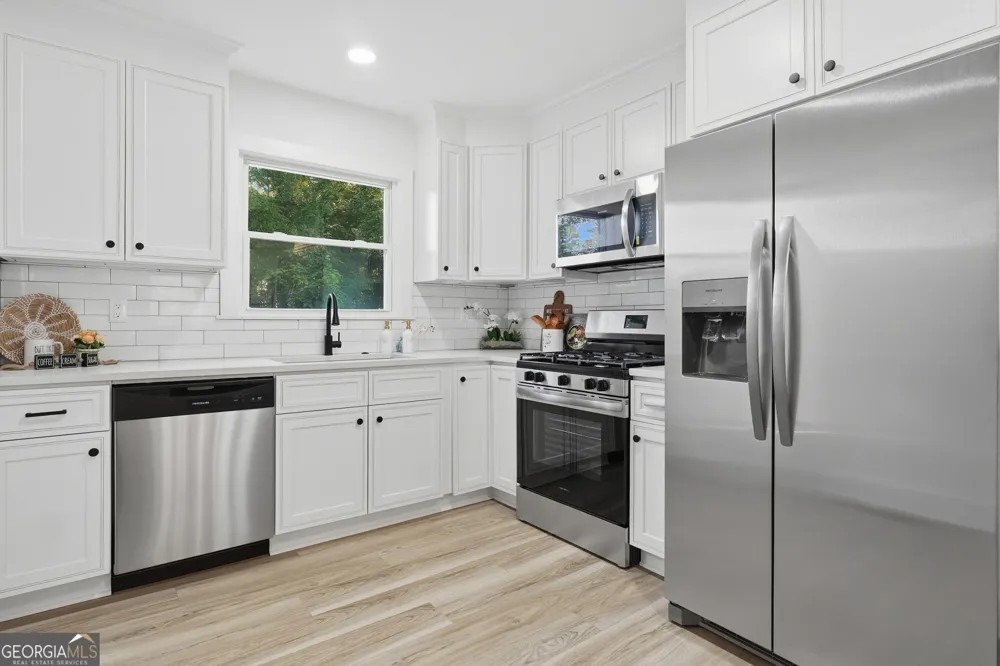 2162 Holly Hill Drive Decatur, GA 30032