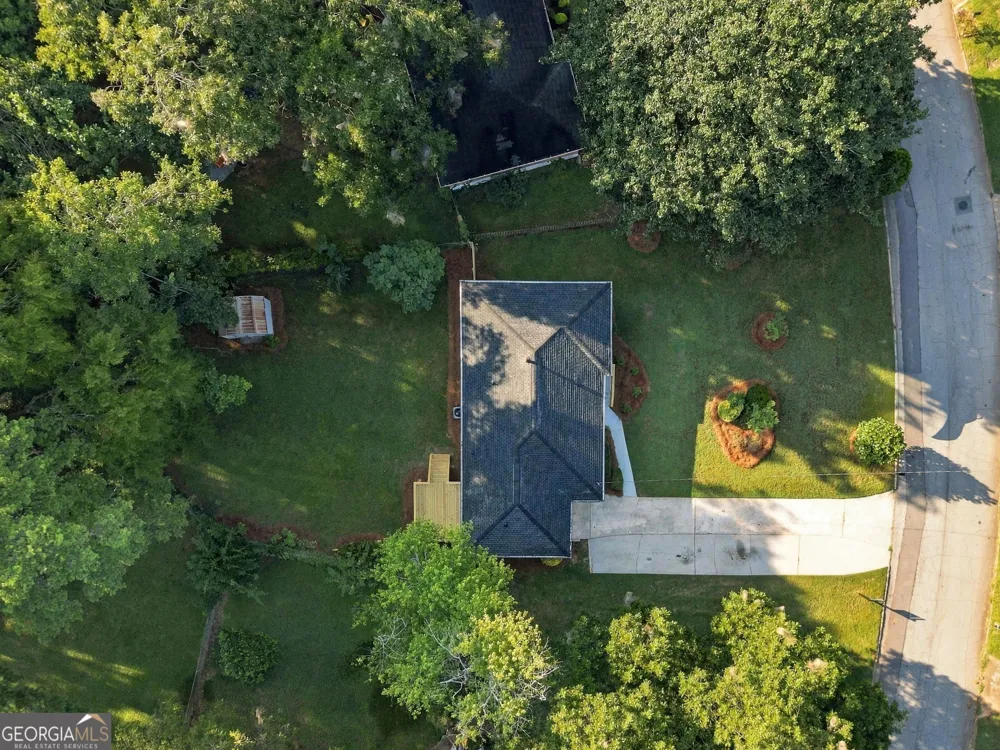 2162 Holly Hill Drive Decatur, GA 30032