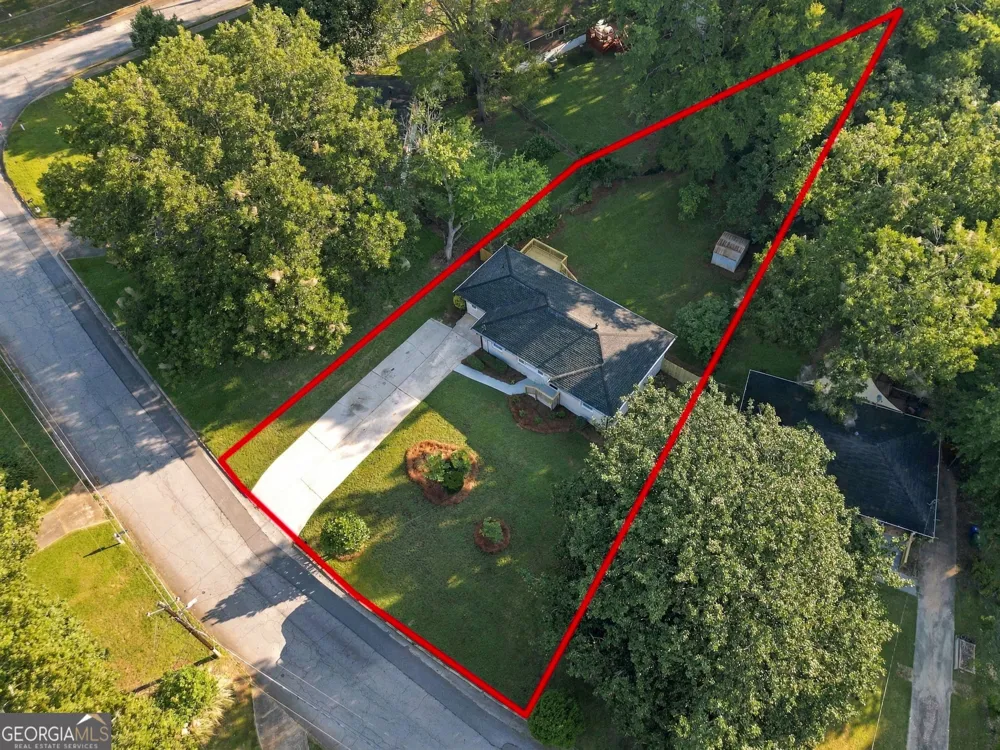 2162 Holly Hill Drive Decatur, GA 30032