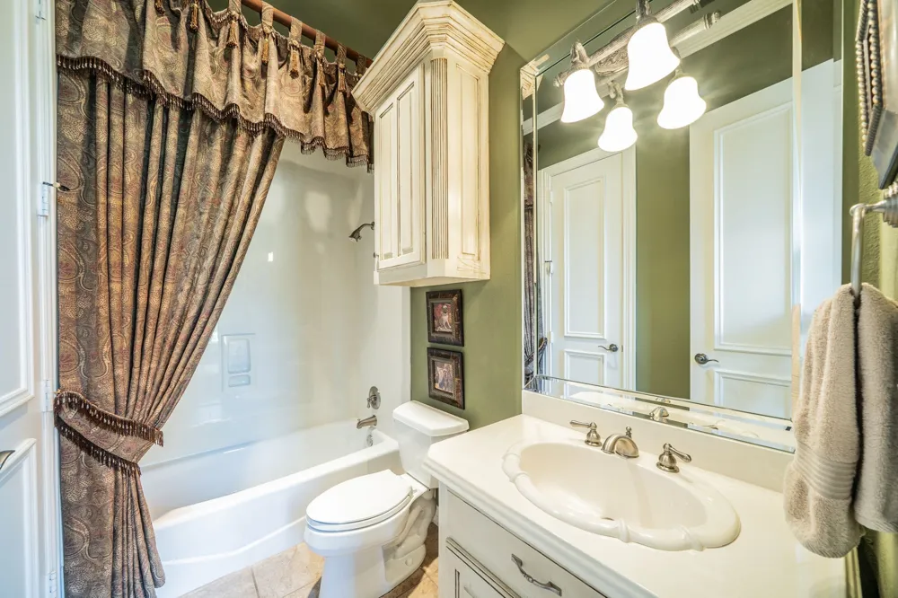 3 Lantern Drive Heath, TX 75032