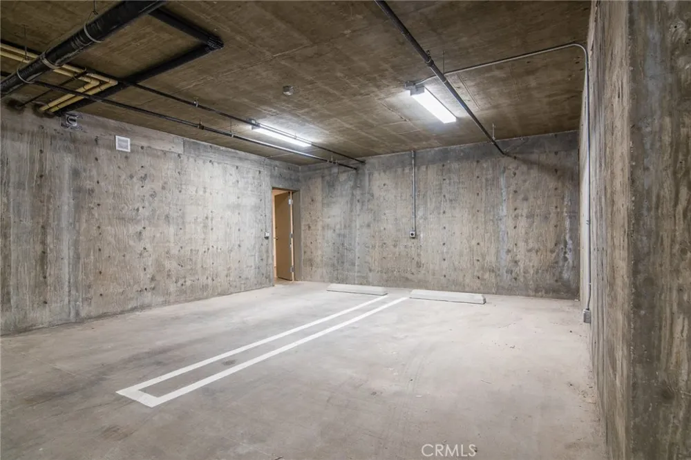 812 Huntley Drive Unit#104 #104 West Hollywood, CA 90069