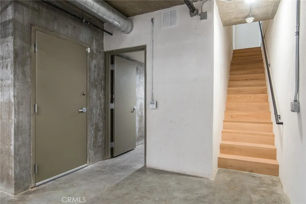 812 Huntley Drive Unit#104 #104 West Hollywood, CA 90069