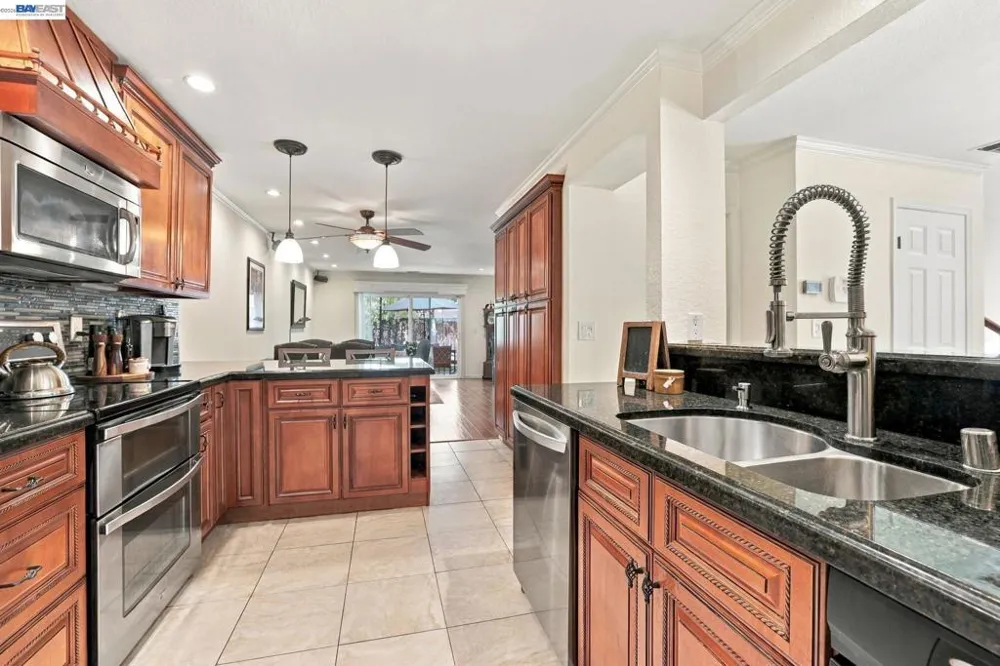 1125 Shady Creek Pl Danville, CA 94526