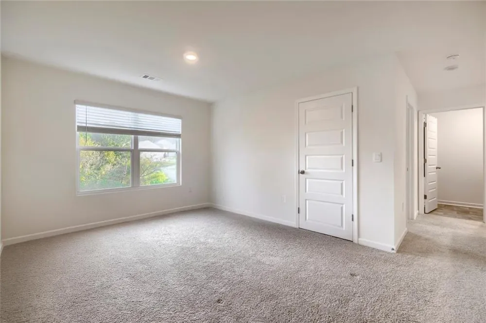 1453 Autumn Wind Drive Dacula, GA 30019