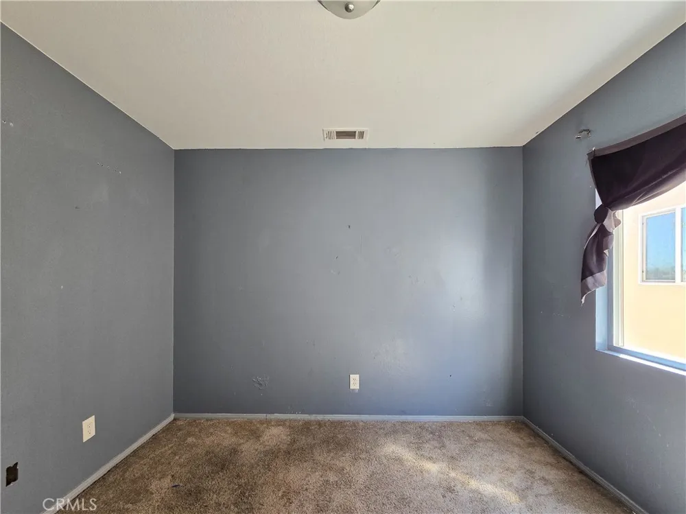 15587 Ripple Ridge Victorville, CA 92394
