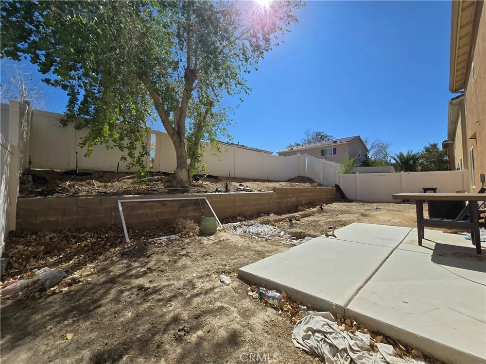 15587 Ripple Ridge Victorville, CA 92394