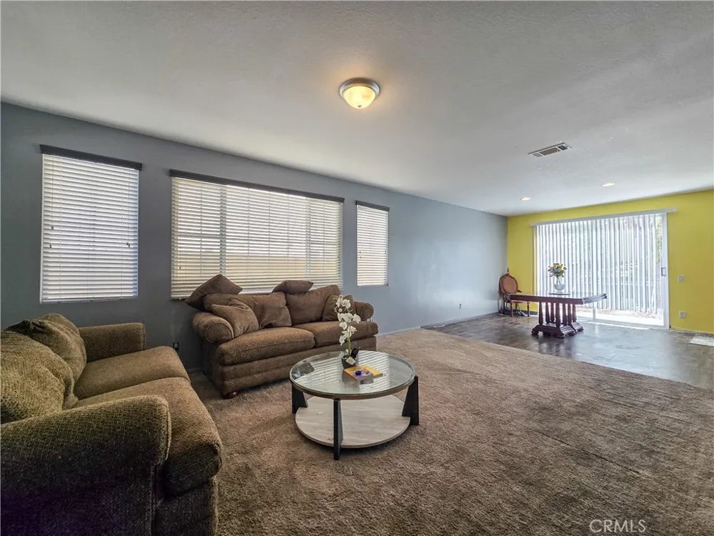15587 Ripple Ridge Victorville, CA 92394