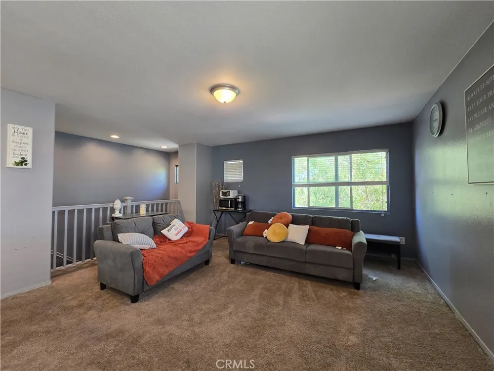 15587 Ripple Ridge Victorville, CA 92394