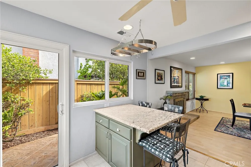 23631 Amalia Mission Viejo, CA 92691