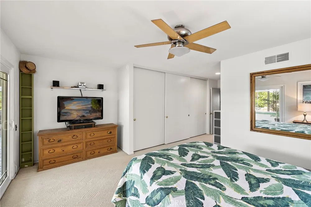 23631 Amalia Mission Viejo, CA 92691