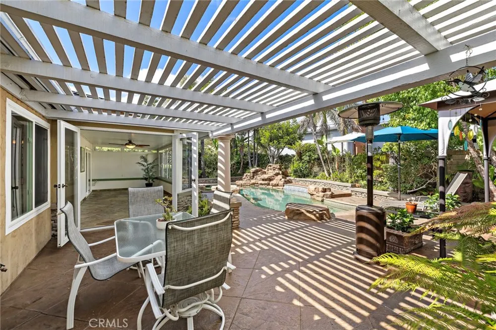 23631 Amalia Mission Viejo, CA 92691